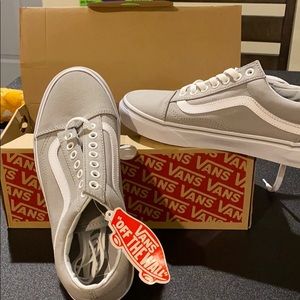 Old Skool Vans Women’s size 9